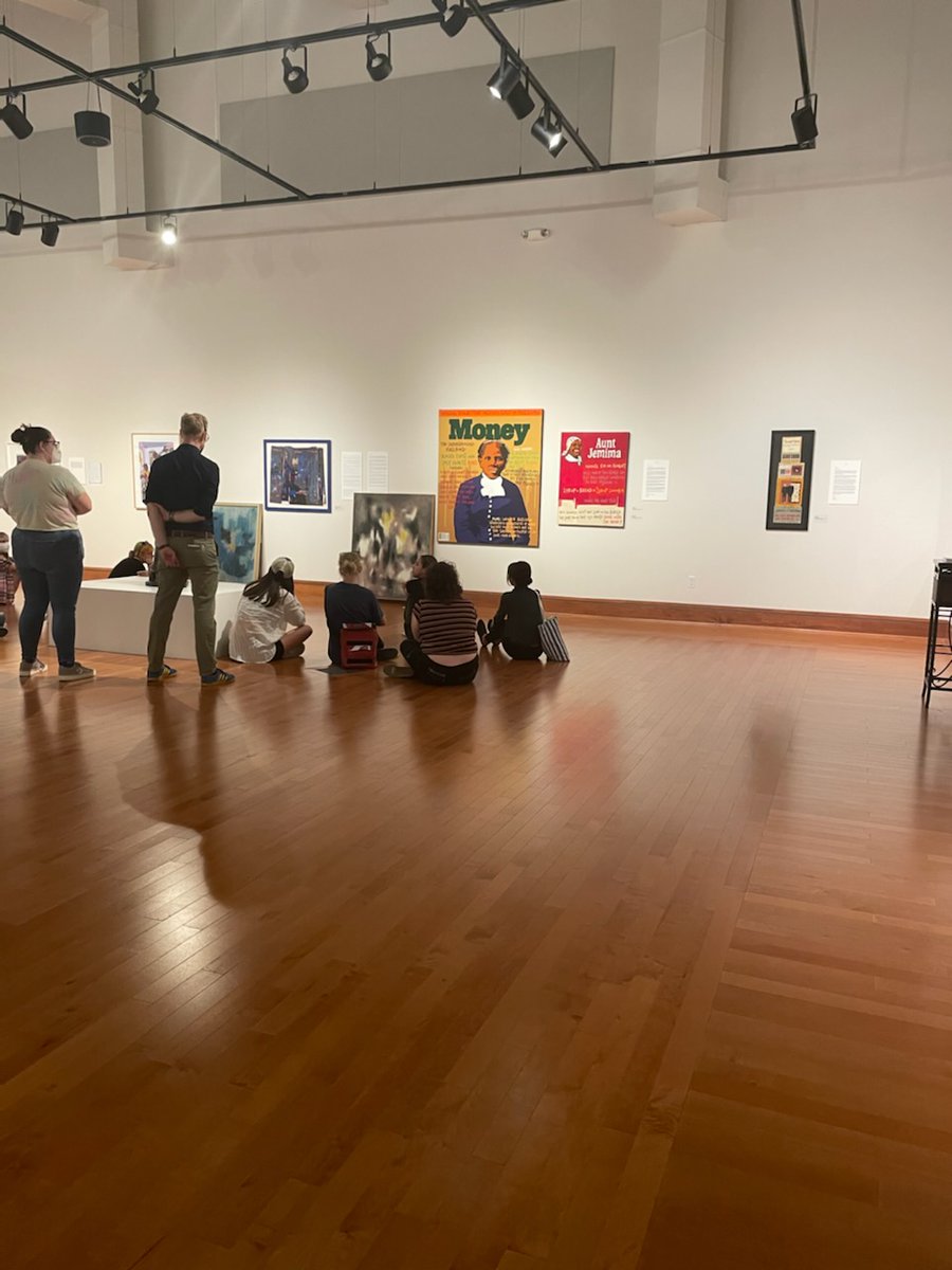 DriskellCenter's tweet photo. Love seeing students enjoy and learn in our gallery! We are open tomorrow for our special monthly Saturday hours from 11-4! Come check out the new exhibition! #driskellcenter #blackart #blackartist #africanamericanart #africanamericanartist #tellingourstory #miltonbowens https://t.co/RryWf8mEkp