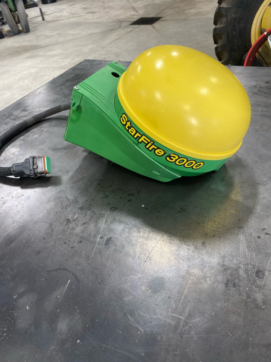 BRANTomOfdOpera's tweet photo. 2011 John Deere SF3000

‼️ For Sale ‼️

John Deere Starfire 3000
SF1
Available today!
Can ship on buyers expense!
$4,500!

Call or text 402-336-7464 for more information! @Deere_Salesman @JohnDeere #GPS #SF3000 #AgGps #DeereAMS #PrecisionAg #AgTech https://t.co/PoXWOXJeeS