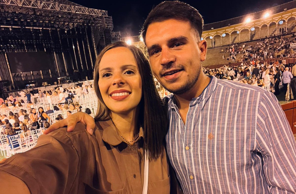 TQuifes's tweet photo. ¡Vamos a disfrutar! @npastorioficial 🤩🤩

@VirginiaMarcos3 https://t.co/XD22cCluDr