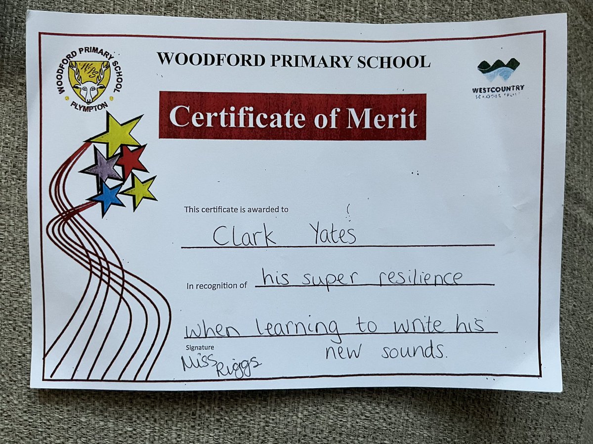 JYatesAP's tweet photo. Feeling so proud of my little man! Never underestimate how much these mean to parents too! Especially in his first full week of school #Superboy #firstfullweek https://t.co/rXzLcSe8xp