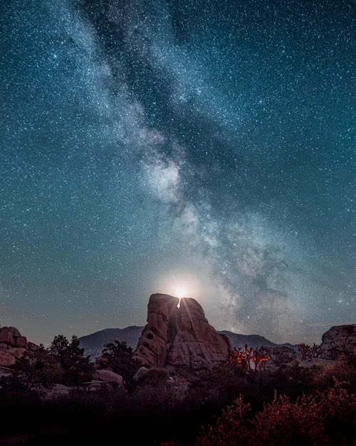 TheJPEGGallery ⌐◨-◨ tweet media