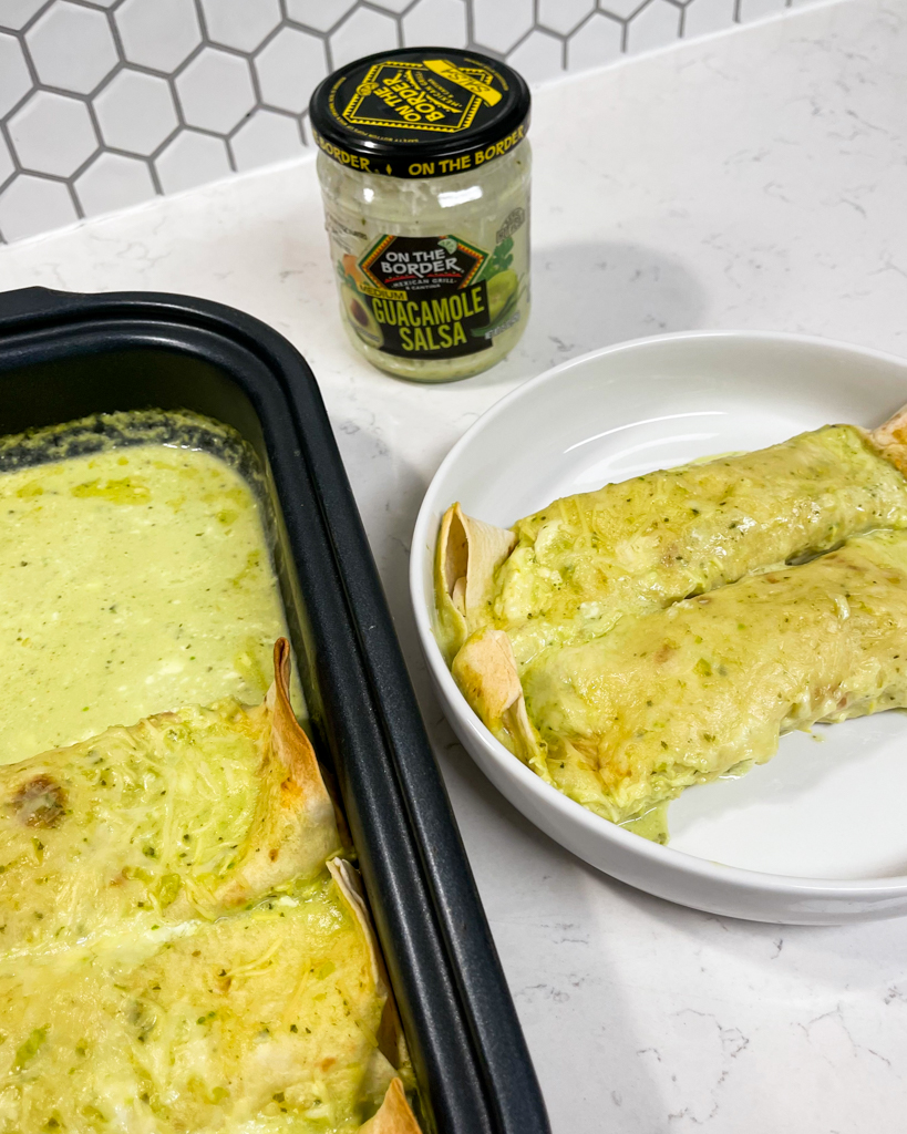 HAPPY NATIONAL GUACAMOLE DAY 🥑 Our guacamole salsa is good for more than just dipping! Check out this simple enchilada recipe made better with On The Border 🤩 fal.cn/3rXil