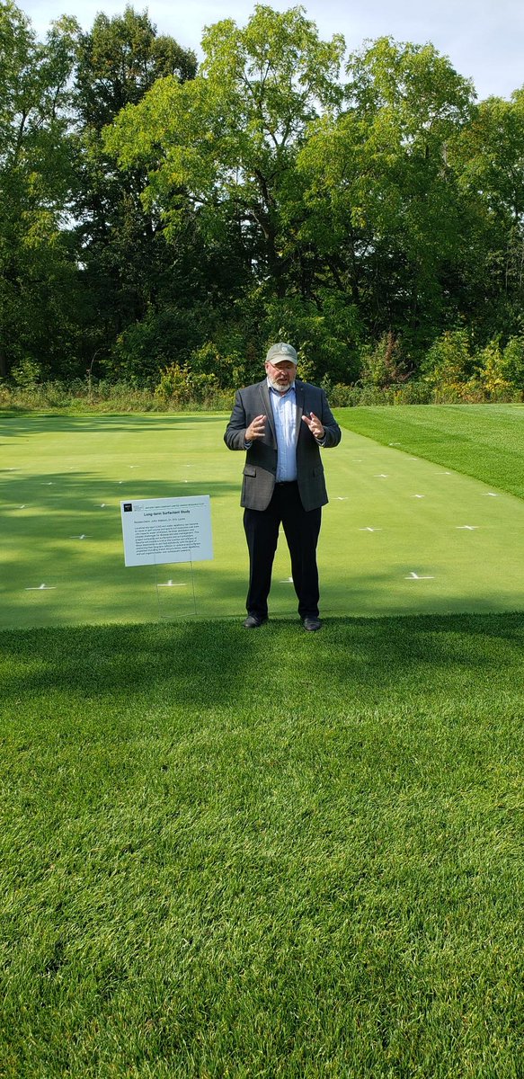 Many congrats to @GuelphTurf on today's successful grand opening of their new state-of-the-art turfgrass facility. We couldn't be happier to be in attendance as proud supporters & @uofg alumni. Those research plots are looking great by the way!! Cheers🎉 #thefutureofturfgrass