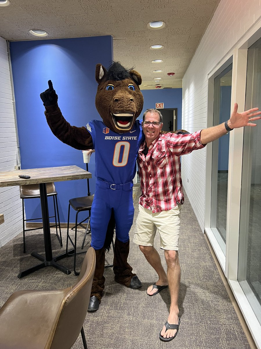 Look who crashed our noon news <a href="/KTVB/">KTVB.COM</a> and station BBQ 💙🧡#BusterBronco #KtvbFamily #BoiseState <a href="/BroncoSports/">Boise State Broncos</a> <a href="/Emjaymizzou/">Mark Johnson</a> <a href="/KTVBBrian/">Brian Holmes</a> <a href="/BrendaKTVB/">Brenda Rodriguez</a> <a href="/tsnjamesduthie/">James Duthie</a>