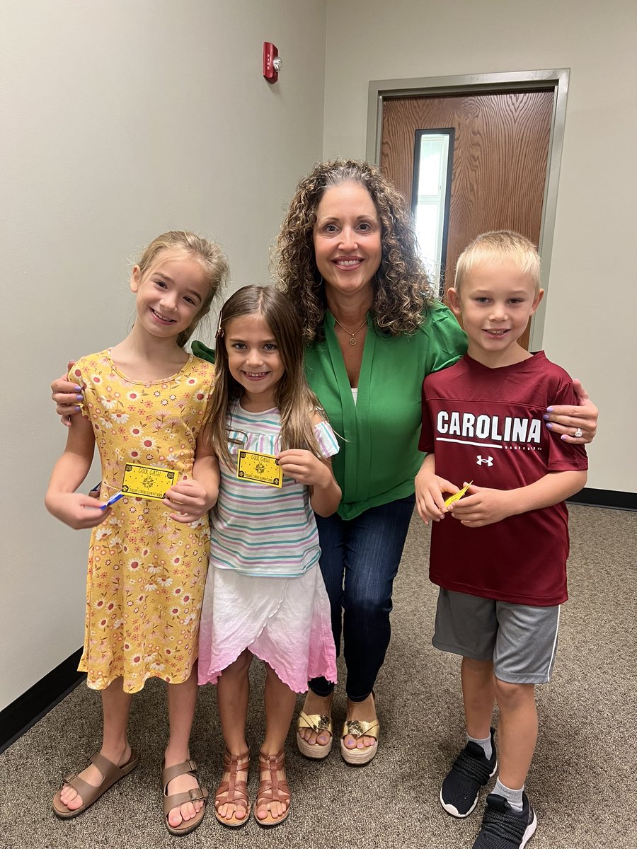 Check out these Rangers! They were able to level up using their Creek Cash. Now they have Cool Cash.