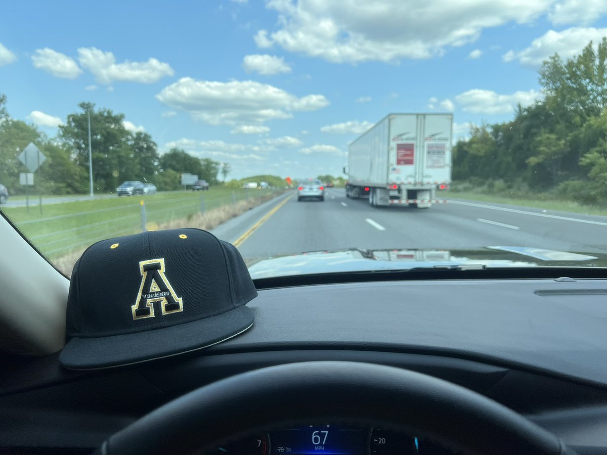JamesBurchette's tweet photo. @Cam_Peoples6 Headed that way! #BooneBound https://t.co/aSkIgZ3Ua2