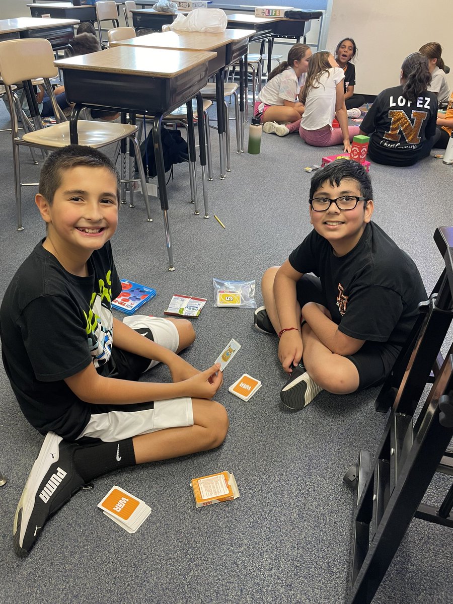 mrsdanenhower's tweet photo. An afternoon of teamwork, collaboration and fun as we build friendships with our classmates! @MStevensNASD @nasdborough #kkidpride #boroimpact https://t.co/d2KsH1wKy4