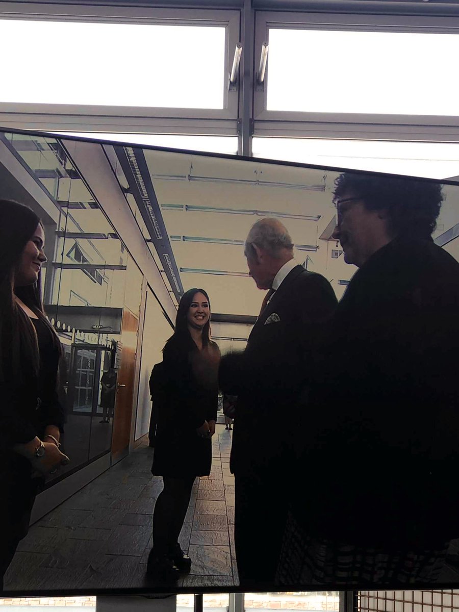 KwanEvie's tweet photo. An absolute honour to be at the senedd today representing the Vale of Glamorgan and meeting his majesty the king as well as my fellow youth parliament members, im also so grateful to be featured on @BBCWalesToday speaking on the importance of todays events ! https://t.co/GmNh6u5vKY