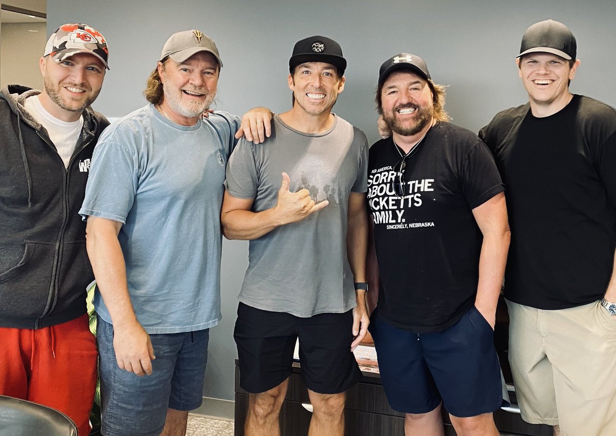 Todd N Tyler on Twitter: "Big thanks to @EddieIfft for stoppin’ in to