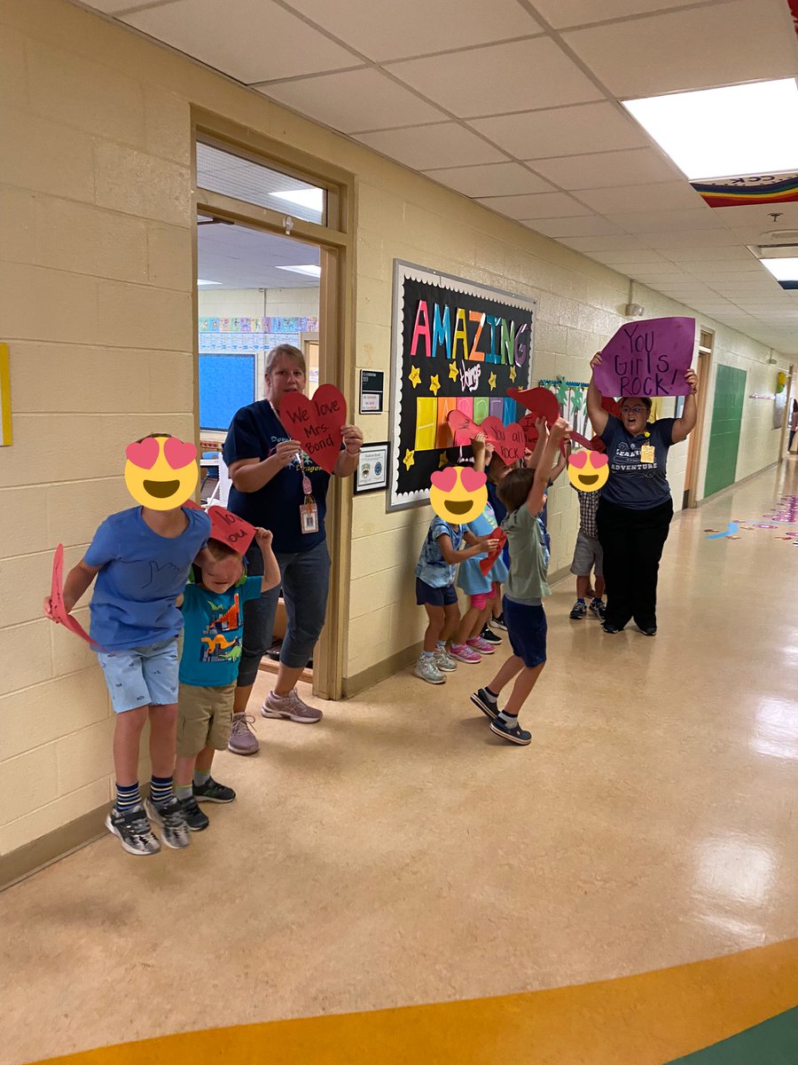 Carol Mohn tweet media