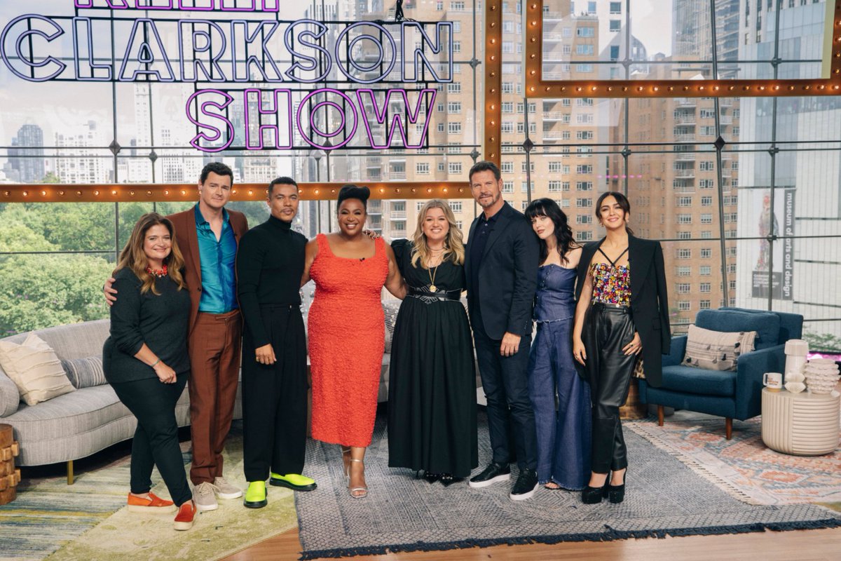 Benjamin Walker (@findthewalker) on Twitter photo So excited to be part of the <a href="/KellyClarksonTV/">The Kelly Clarkson Show</a> NYC premiere week today! Tune in! #TheRingsOfPower #LOTRonPrime #LOTRROP So excited to be part of the <a href="/KellyClarksonTV/">The Kelly Clarkson Show</a> NYC premiere week today! Tune in! #TheRingsOfPower #LOTRonPrime #LOTRROP
