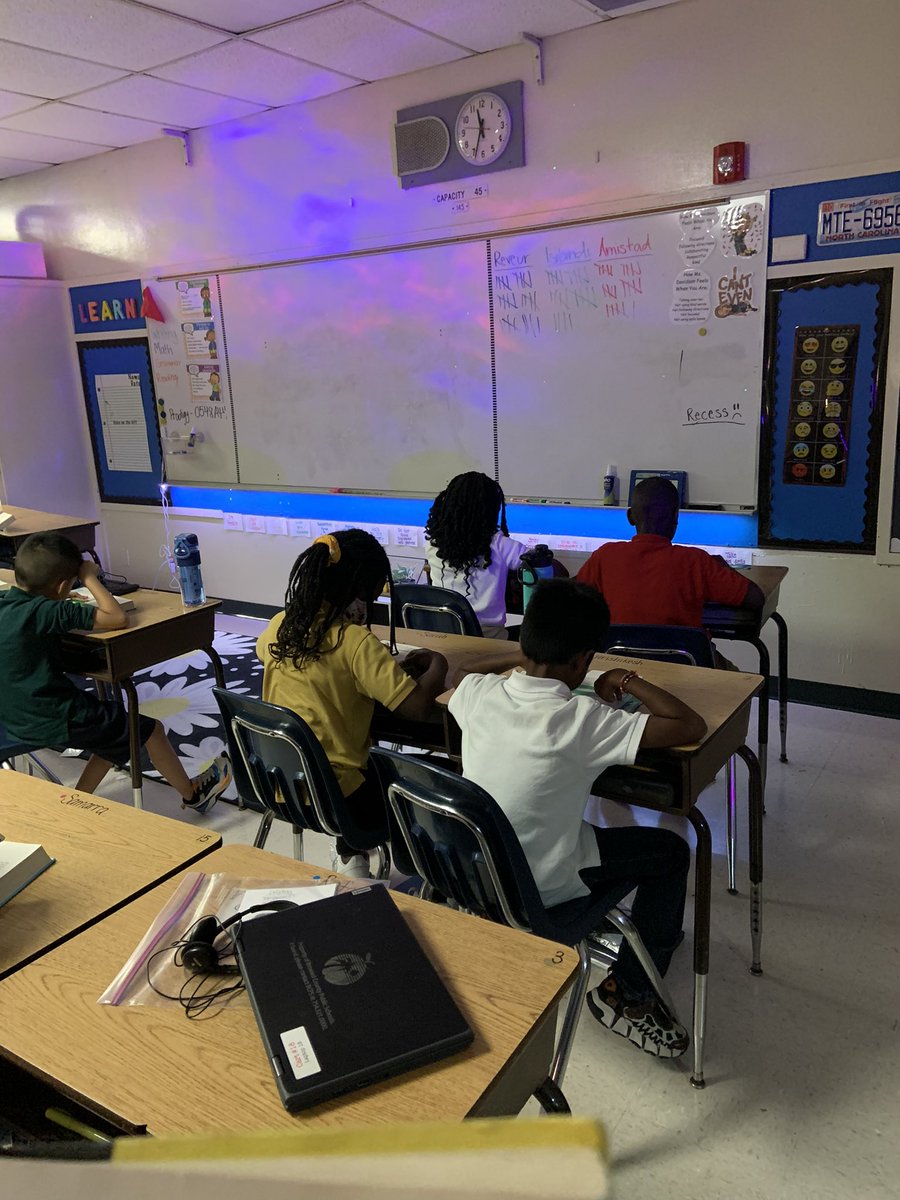 Leanna Davidson tweet media