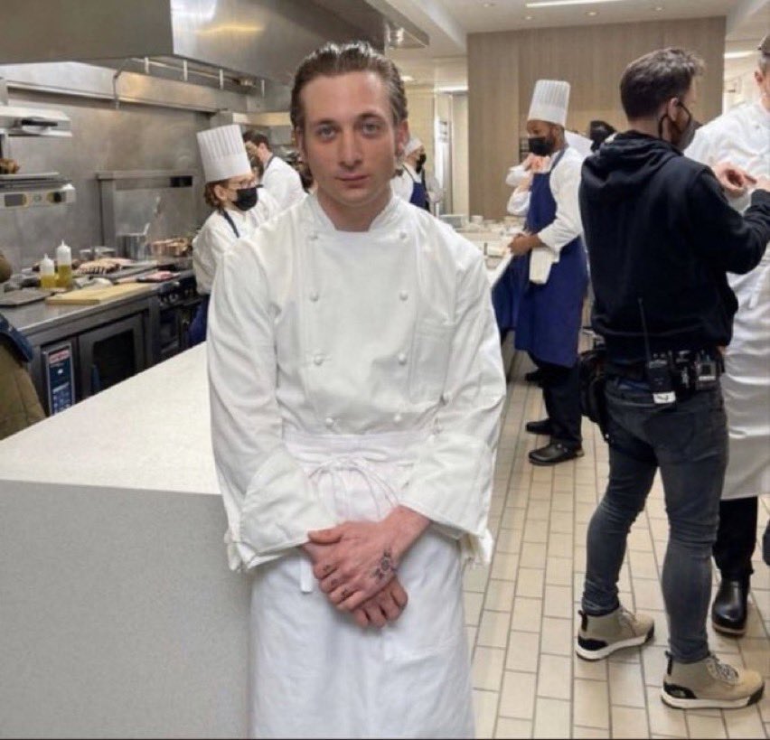 corridosybandas's tweet image. Yo después de hacerme una maruchan: