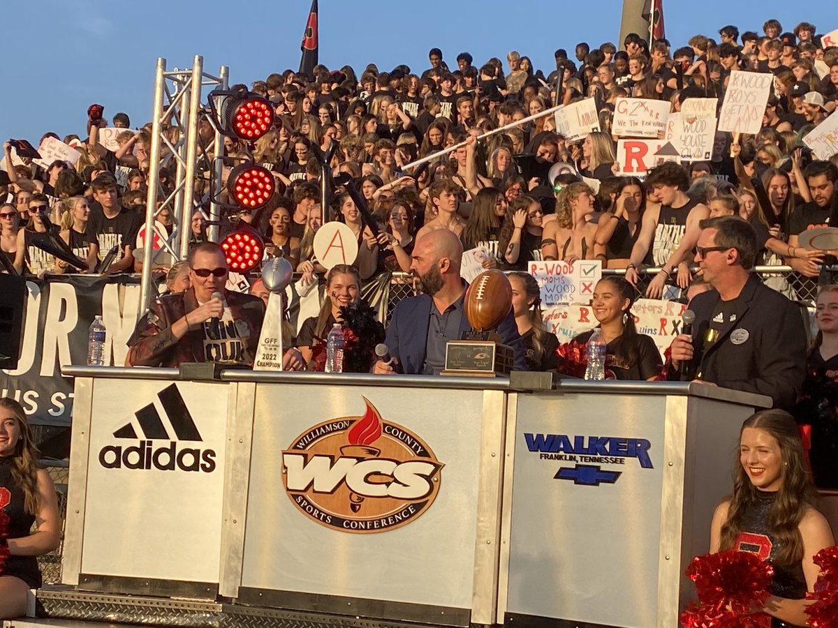 𝑇𝑜𝑚 𝐾𝑟𝑒𝑎𝑔𝑒𝑟 tweet media