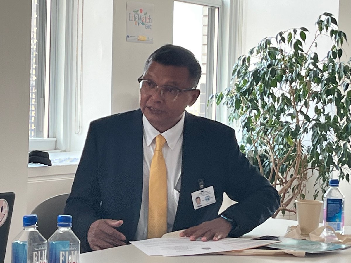 LifeWatchERIC's tweet photo. The @SSUNGA_77 is honoured to welcome Hon. Hang Chuon Naron, Minister of Education, Youth &amp; Sport, Cambodia to the #Biodiversity Plenary. Integrating environmental issues into education, to find a balance between protection &amp; development @naroneconomics https://t.co/Nx5qJVZ7z6