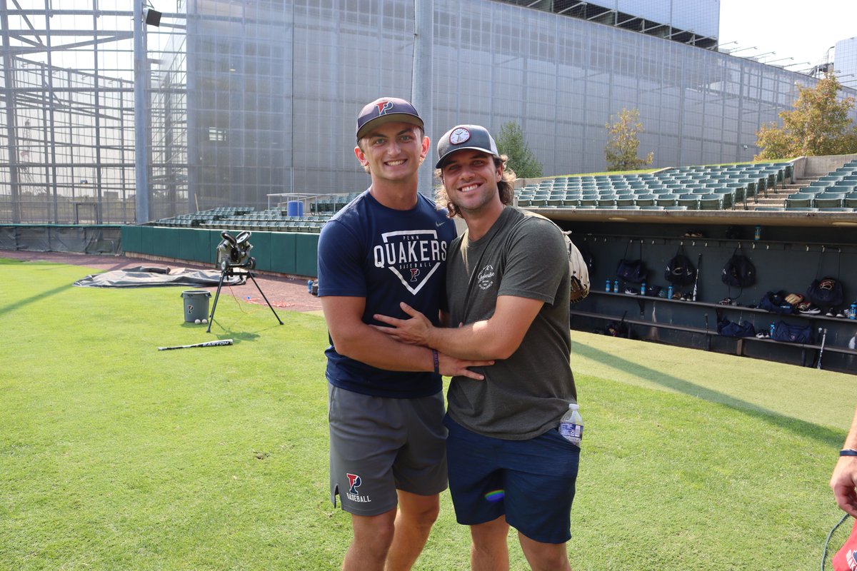 Hey <a href="/tigers/">Detroit Tigers</a>, thanks for letting us borrow our old friend for the day!

#QuakeShow | <a href="/Joe_Miller33/">Joe Miller</a> @seth_werchan <a href="/dshoe01/">David Shoemaker</a> <a href="/tigers/">Detroit Tigers</a> <a href="/TheSavBananas/">Savannah Bananas</a>