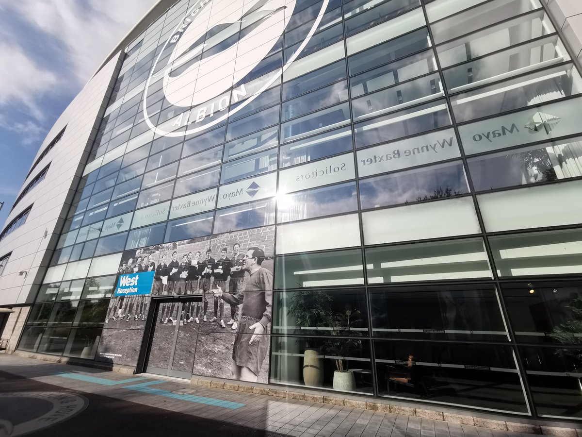 мєℓєиιє tweet media