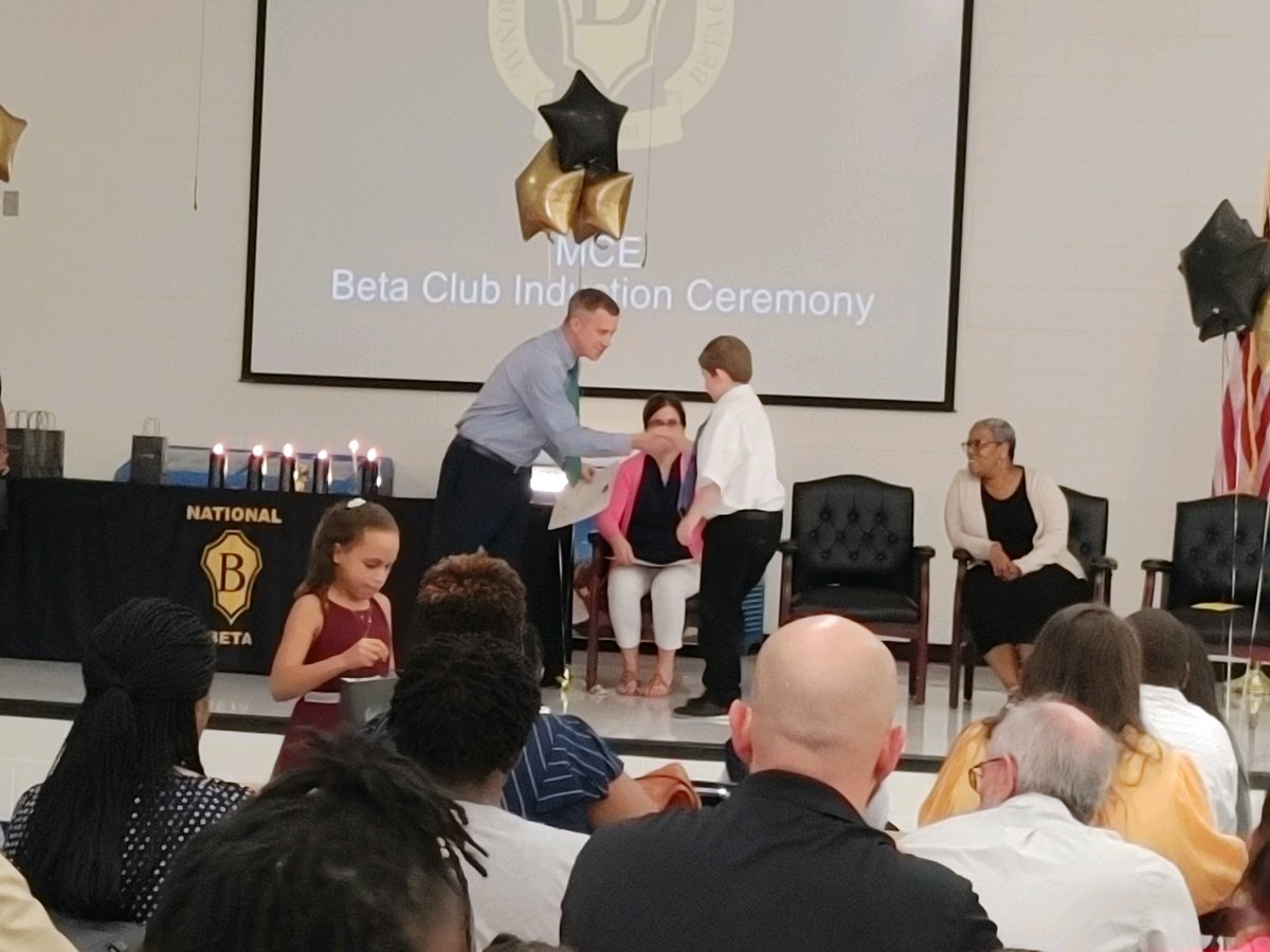 MtCarmelES_HCS's tweet photo. Last night we inducted our newest members of our #JrBetaClub. #MustangsRock #CommunityBuilders   #YouBelongInHenry  @iammrsbolds @AntonioMattox2  @drattenyascott @medianikkiadams @HenryCountyBOE https://t.co/KcZyIoI5nh