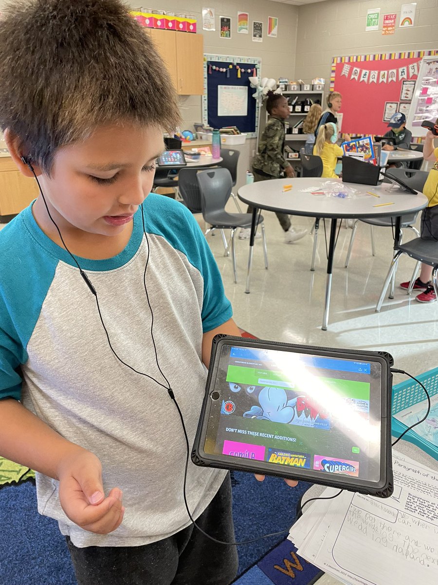 MrsKinkeadsKids's tweet photo. Today we learned how to use comics plus! So many reading options! #CREateleaders #CPSbest #CREmediabingo https://t.co/kuM9KFqPUc