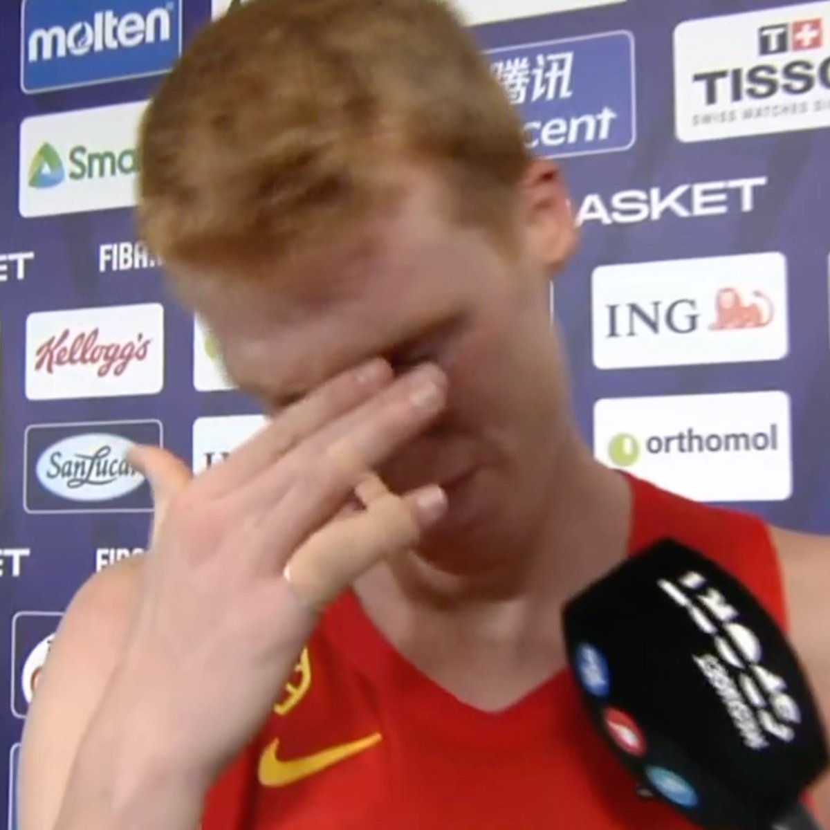 GIGANTESbasket's tweet image. "Lo iba a ver desde el salón de mi casa y vivir esto aquí es increíble"

Alberto Díaz ❤️‍🔥

#Eurobasket | @Eurobasket