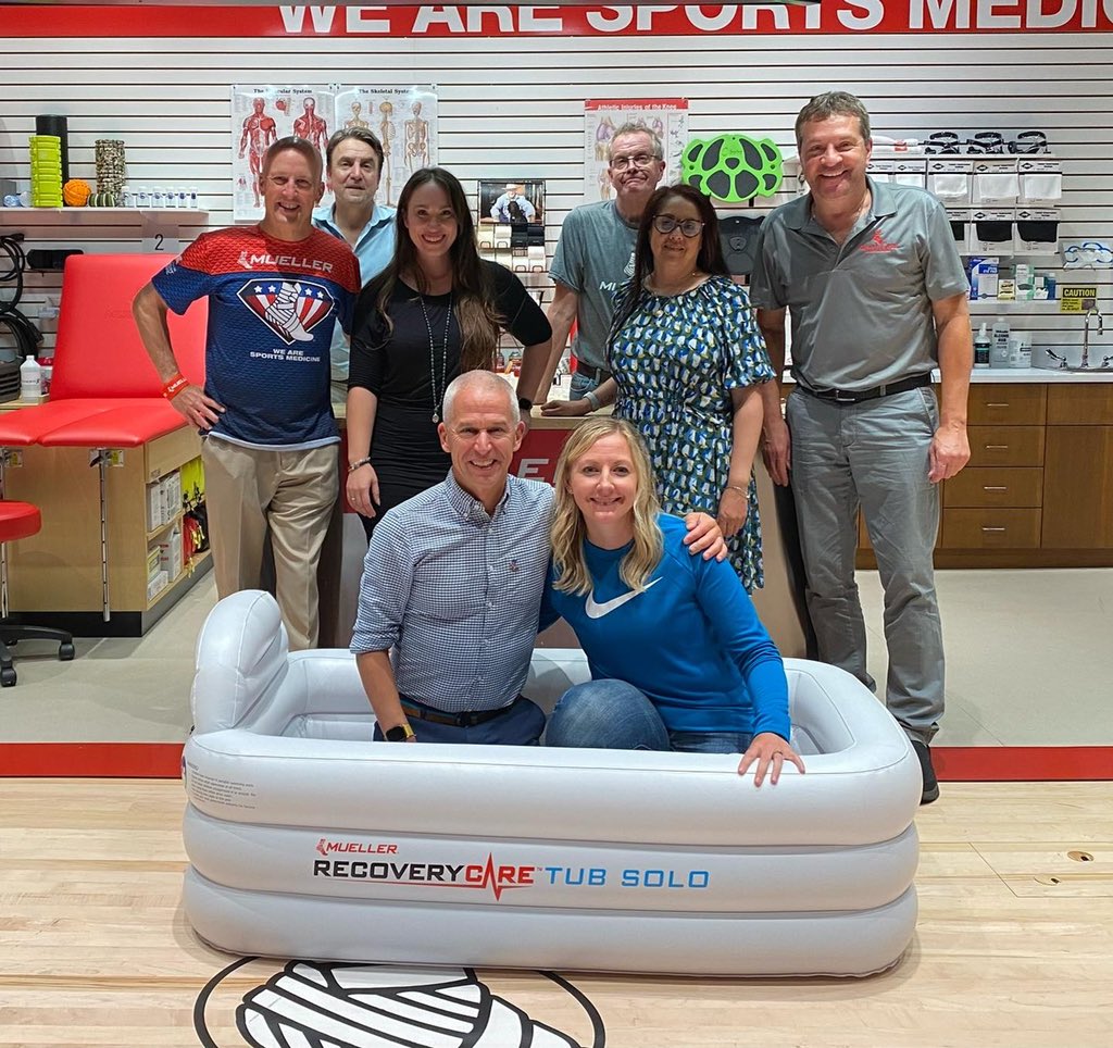 K_S_Institute's tweet image. This week, Mueller hosted Dr. @CasaDouglas &amp;amp; Dr. @CM_Eason to provide an overview on KSI and give an update on our innovATe partnership! Thanks to @MuellerSportMed for supporting the innovATe ATs and their communities! Together, we #strive2protect