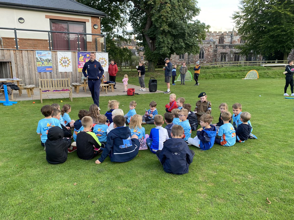 Presentation night tonight. Great way to end the season for All Stars and Dynamos! All Stars showed off the skills on lots of different activities. The Dynamos got competitive against the adults 🤩🏏 Well done everyone and thank you to all the parents for your support!