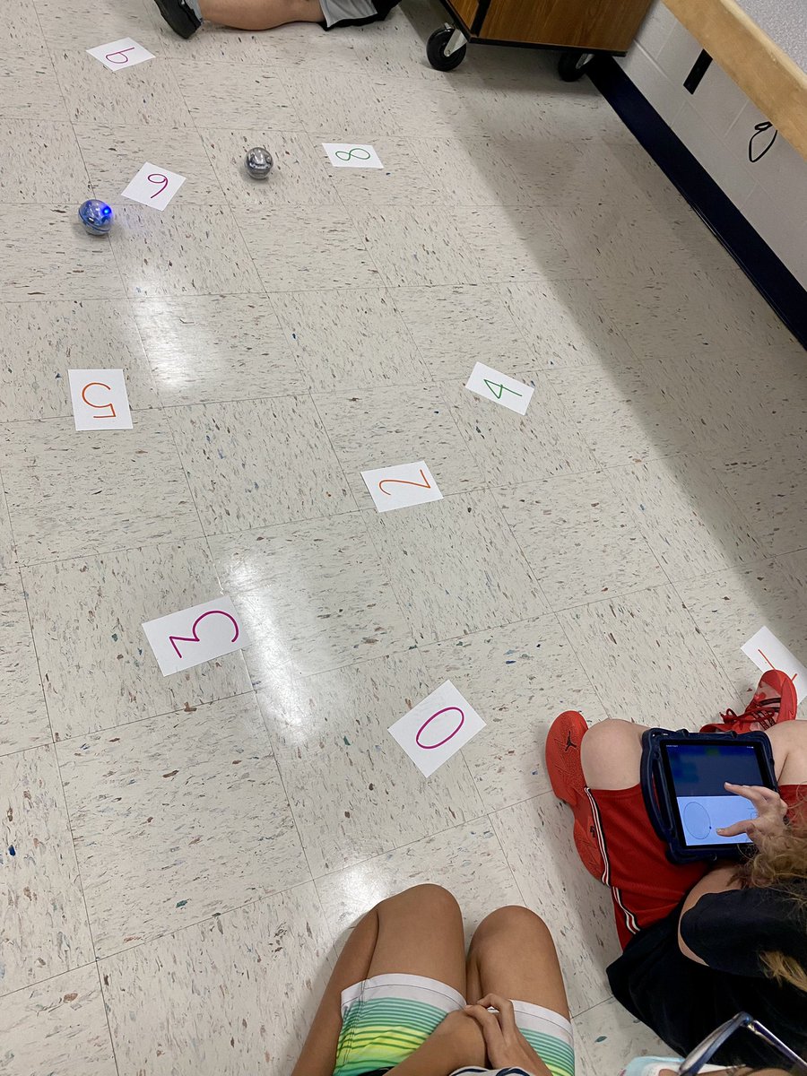 carolinesanner_'s tweet photo. 5th graders practicing fact fluency by using Sphero Bolts to collaborate and code their products 🤖 @ForestGroveES @RobertsonsPride @bbryan1118 @LopezRonniejl https://t.co/GHbyYARCXC