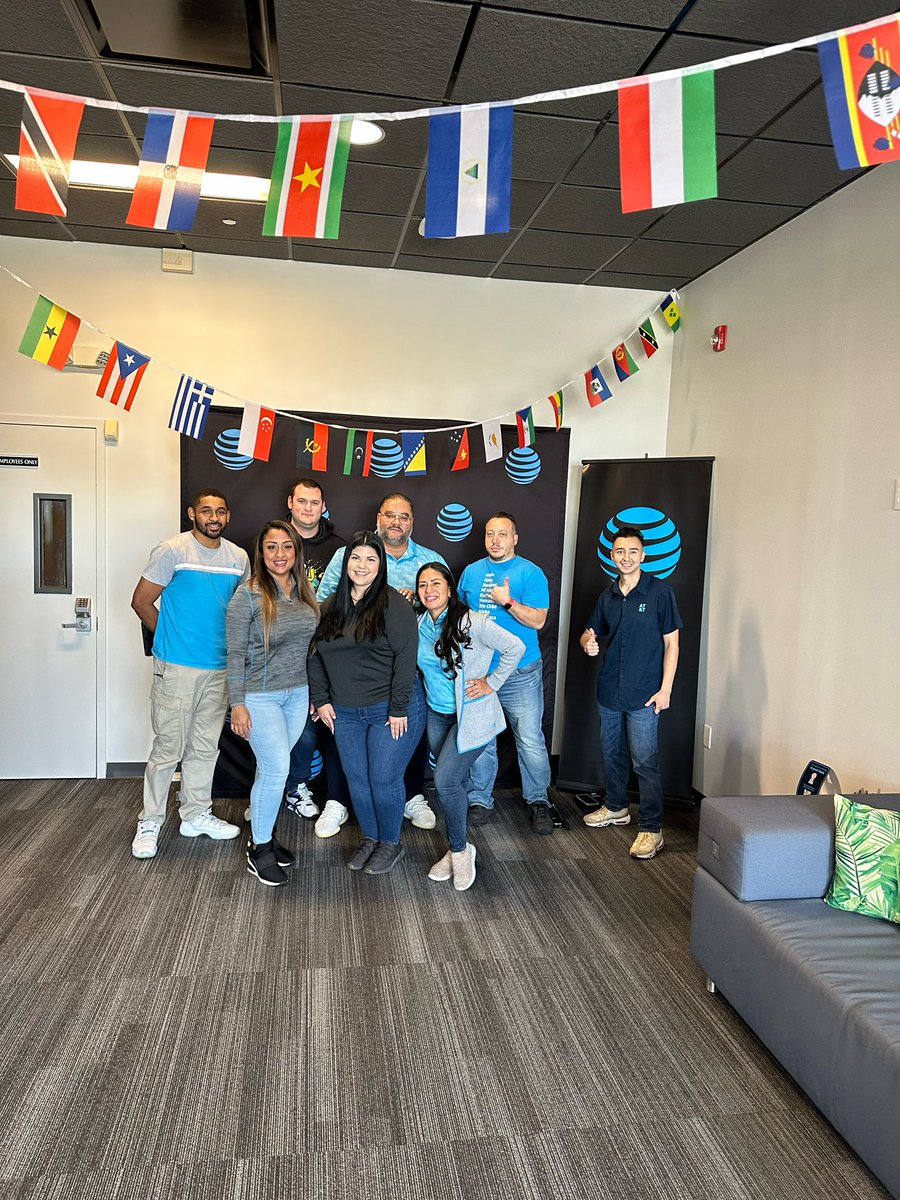 📲Team #Islandia ready to rock out this weekend with the launch of our NEW iPhone 14 & the best deals for EVERYONE! 📲 #NYNJStateofMind @judy_cavalieri @Adam_Soltan12 @KirkBailey17 @OneNYNJ