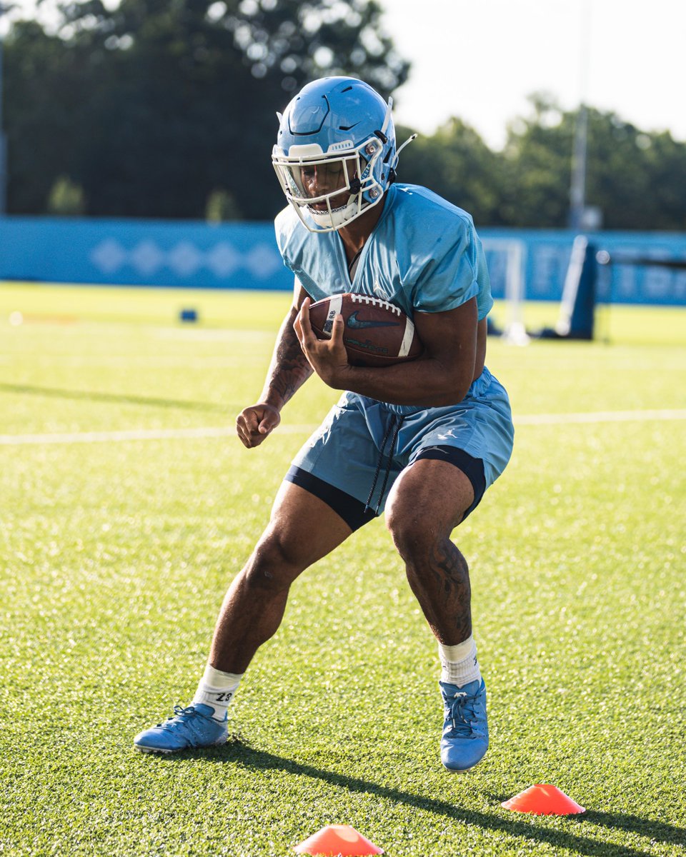 Carolina Football tweet media
