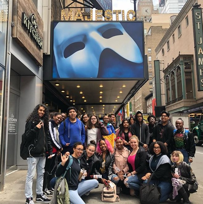 TDFNYC's tweet photo. After 34 years, @PhantomBway has announced its closing date. But there's still time to see the chandelier drop! Members, look for discounted tickets on TDF. https://t.co/y7jF3N8ern