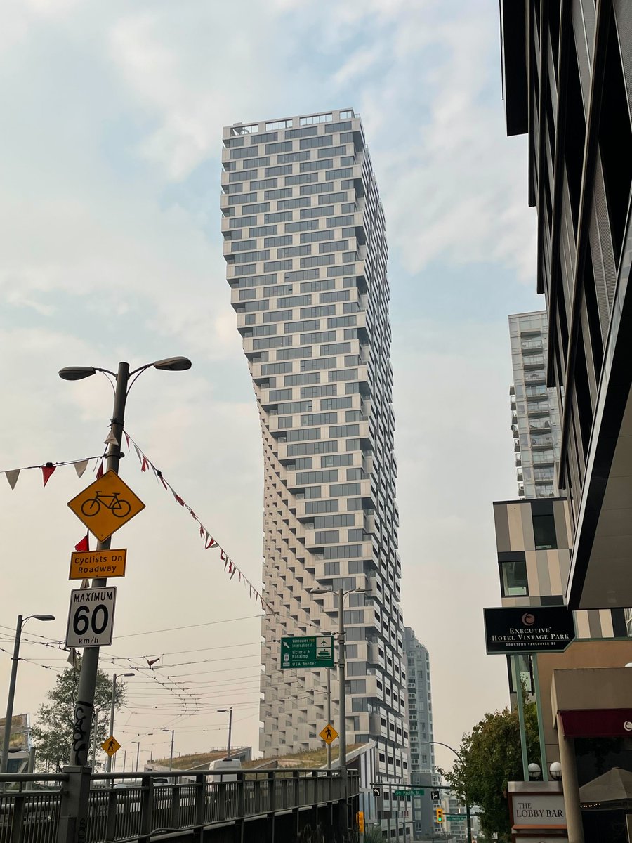 FisherTechNA's tweet image. Welcoming Friday with open arms and clear skies! The Fisher Technology team and Penny Process had a wonderful time in Vancouver this week at TPAC!

#FisherDifference #BPAPlatform #PennyProcess #Sage #Sage300 #SageCRM #SageIntact #TPAC2022 #Vancouver