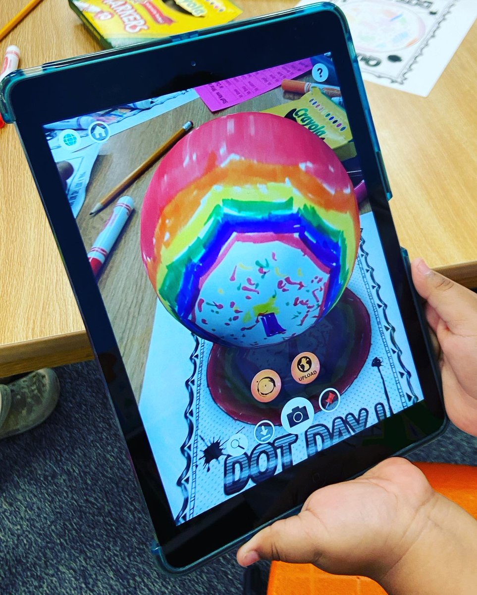 manateereads's tweet photo. Using the @quivervision app for #DotDay22 gave us the opportunity to distinguish between 2D and 3D shapes! #JointheClub #InternationalDotDay @ClubBlvdManatee https://t.co/qFgRifp5J9