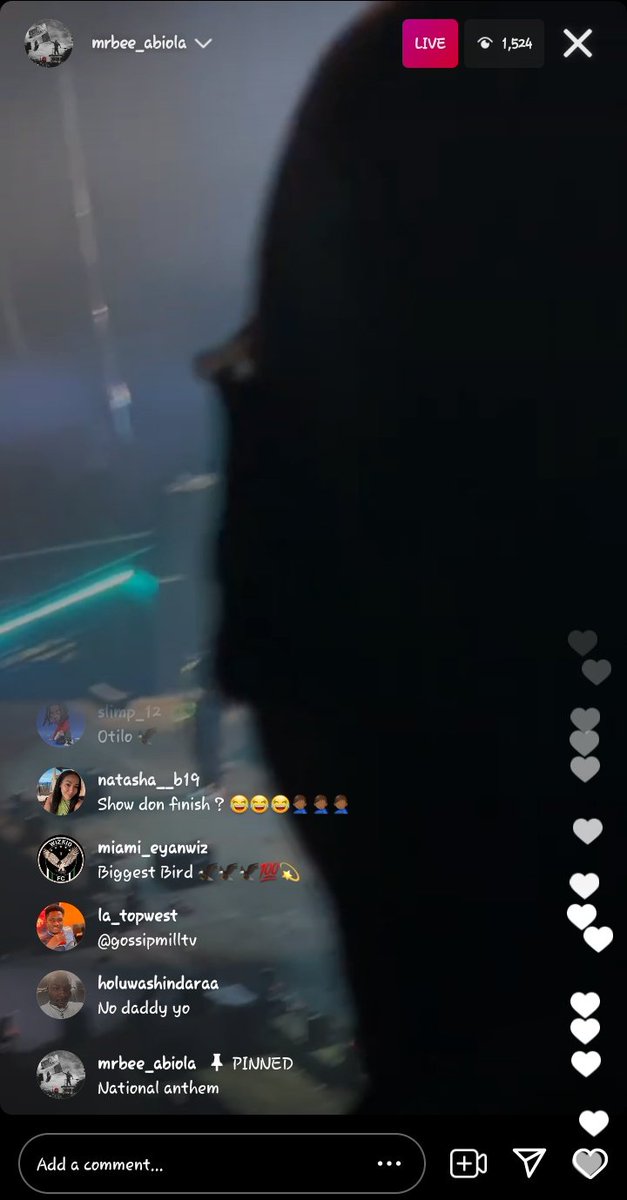 Miami_eyanWIZ's tweet photo. Oxlade just left the stage after performing #Kuluso ๐ฅฐ๐ฅฐโค๐ณ๐ฌ.. #WizkidAccorArena #BadToMe #wizkdfc https://t.co/uSFeTuAq73