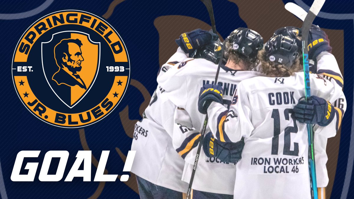 JR. BLUES GOALLL!!!!!

Jagur McClelland gets his first junior hockey goal and we’ve taken a 3-2 lead! 

#JrBluesHockey