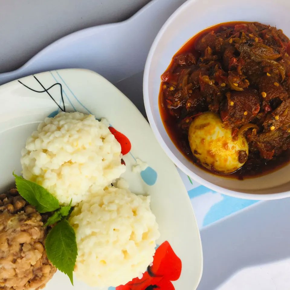 thealtfood's tweet photo. Make your weekend lit with Alt grits!
Order now!
#AltFoods #AltGrits #natural #naturalfood #greattaste #food #foodie #african #nigerianfood #nigeria #nigerianfoodie #naija #nigerianfoodbrand #maize #tgifridays #cornstarch #foodforthought https://t.co/Z5JbgSxsa2