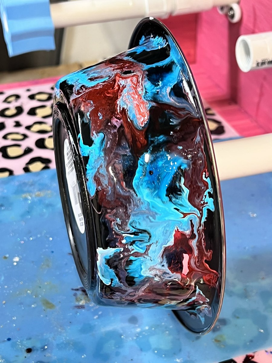 mrshuscher's tweet photo. These pet bowls are fun to make, at the mercy of the inks for the outcome! Getting those orders filled…. #decaltime #busybusy #thankyoubillsmafia #BillsMafia #BuffaloBills #mafiamutt https://t.co/dDBDfZziGA