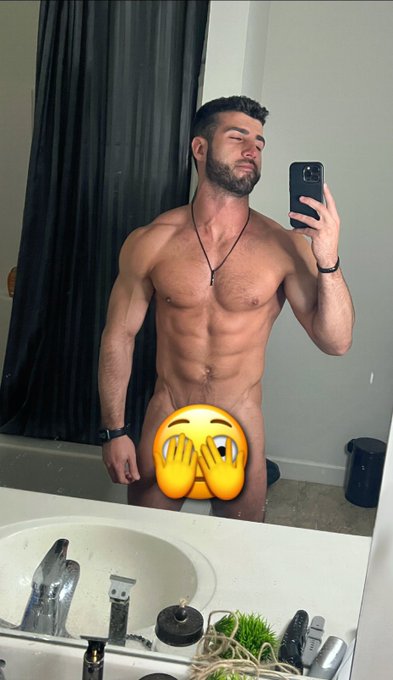 Checkout my gorgeous babe @xavier_rob17 ⬇️ https://t.co/KuMqepmOx9 https://t.co/QWPTSZa2P6<a class="tags" href="/tag/xavier_rob17">@xavier_rob17</a>