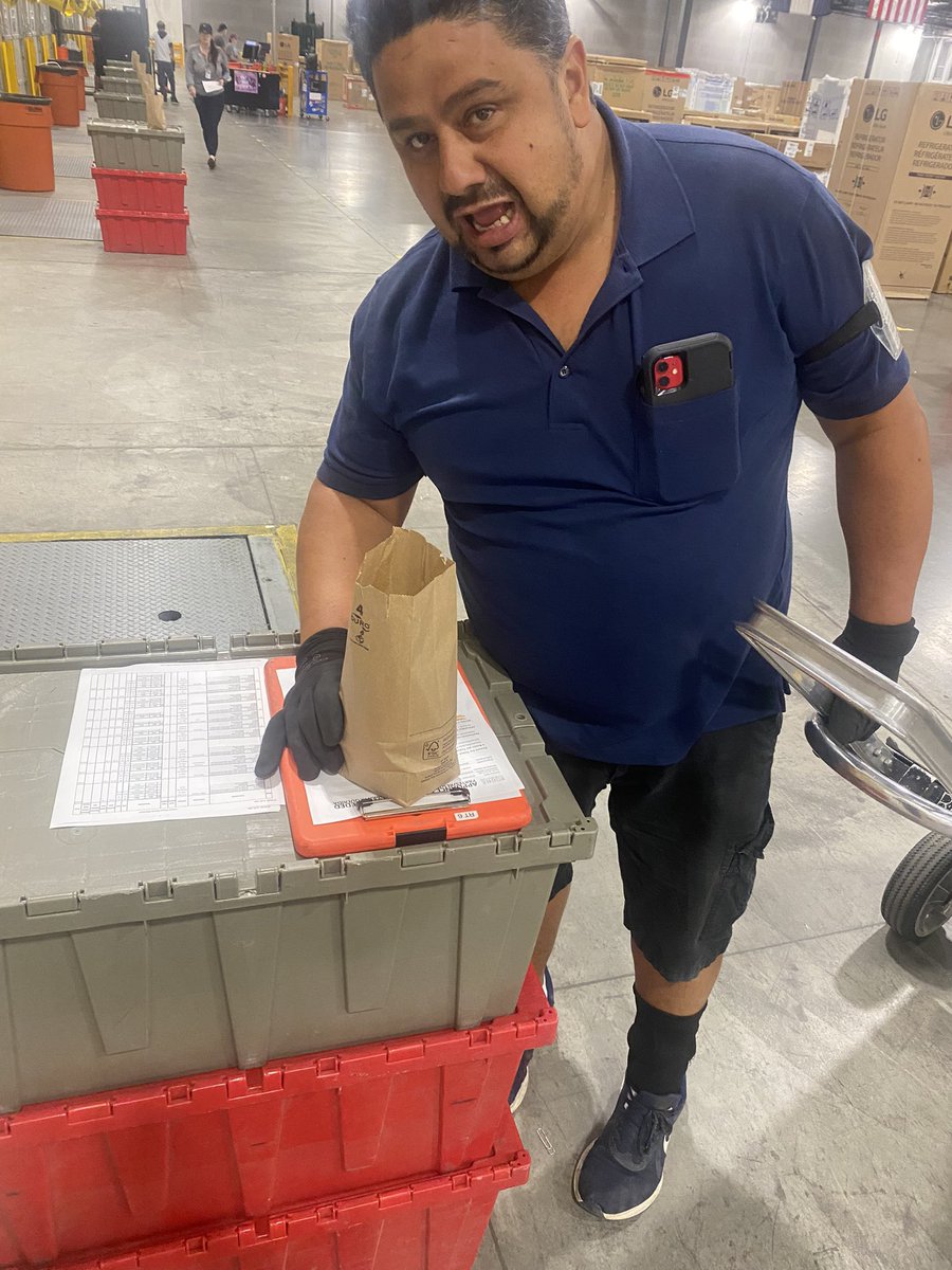 Brandon Schreiber HD tweet media