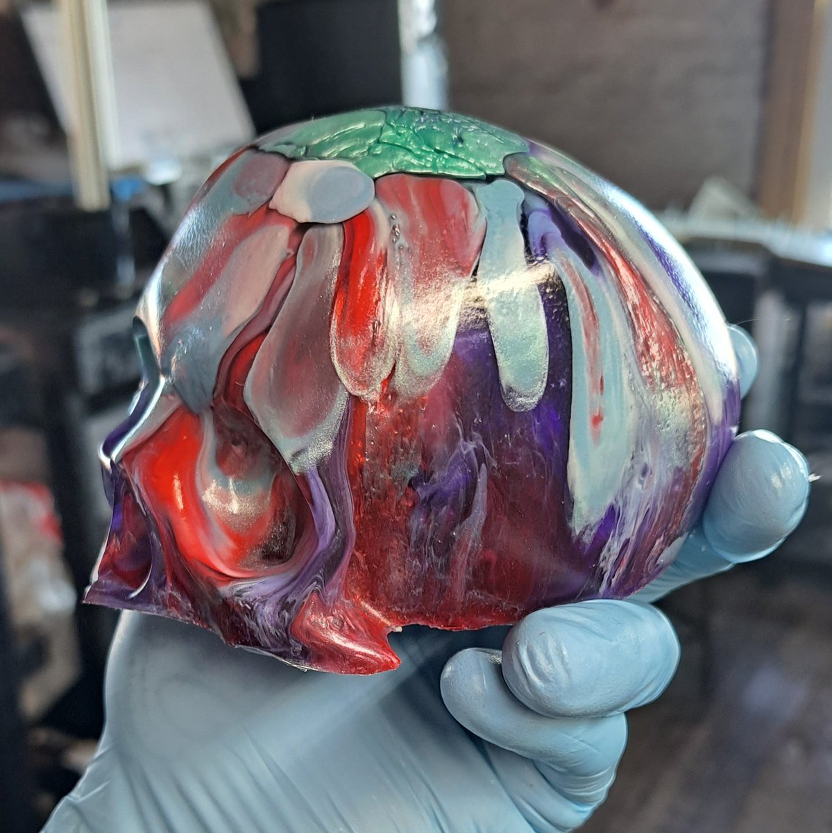 TinCupSigns's tweet photo. I was chatting with a great toy maker, so i had to cast a skull in resin. More to come! #arttoys #resintoys #customtoys #doublecast #toyart #resincasting
#smoothon #moldmaker #reynoldsam #pressurepot #resinporn #resinart #toycommunity #toyblog #toyblogger https://t.co/hZdFzhljlu