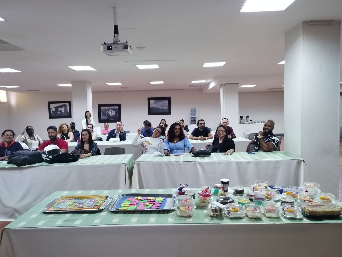 Luzpta7777's tweet photo. Formación y acompañamiento de Ciclo 3 de Tutores de Risaralda https://t.co/XdnFsuTxFy
