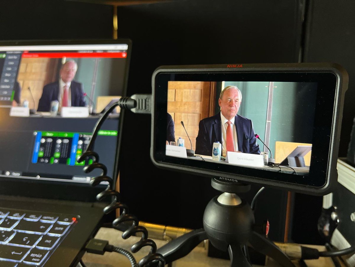 Spiinoff's tweet photo. 🎥 Streaming multicámara desde el Parador de Toledo, junto a los compañeros de @meraki_cultura , con los que siempre es un placer trabajar.
.
🎚 Trabajando con equipos Blackmagic y Vmix
.
#eventos #audiovisual #produccion #streaming #blackmagic #vmix https://t.co/coA13ZZ4Qh