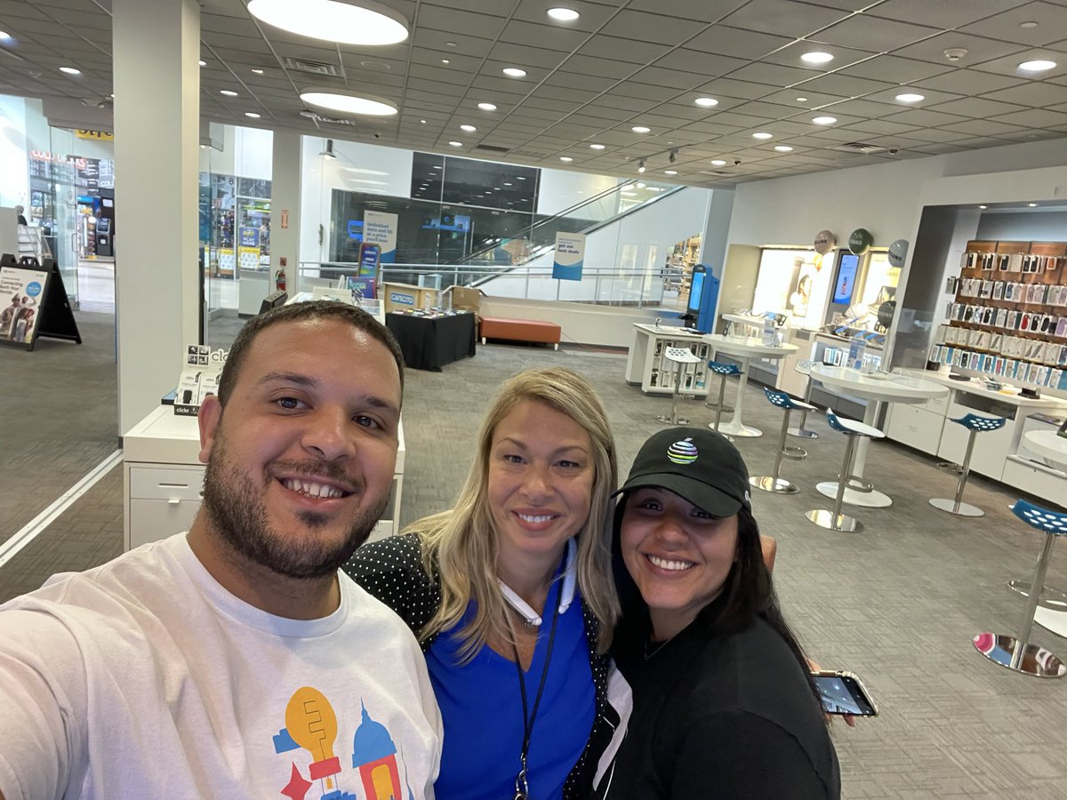 ATTMelo (@att_melo) on Twitter photo Great conversation today with the one and only <a href="/MichellePiatko2/">Michelle Piatkowski</a> talking everything from Small BIZ CRU to sub paid FN! Paterson loved your company your always welcomed! #onenynj <a href="/MarketbyJ/">Jennifer</a> <a href="/marcellobenny/">Benjamin Marcello</a> <a href="/mrodriguez_bk/">Mari Rodriguez</a> <a href="/judy_cavalieri/">Judy Cavalieri</a> <a href="/TrishaTCostanza/">Trisha Torres Costanza</a> <a href="/OneNYNJ/">OneNYNJ</a> @theeastregion Great conversation today with the one and only <a href="/MichellePiatko2/">Michelle Piatkowski</a> talking everything from Small BIZ CRU to sub paid FN! Paterson loved your company your always welcomed! #onenynj <a href="/MarketbyJ/">Jennifer</a> <a href="/marcellobenny/">Benjamin Marcello</a> <a href="/mrodriguez_bk/">Mari Rodriguez</a> <a href="/judy_cavalieri/">Judy Cavalieri</a> <a href="/TrishaTCostanza/">Trisha Torres Costanza</a> <a href="/OneNYNJ/">OneNYNJ</a> @theeastregion