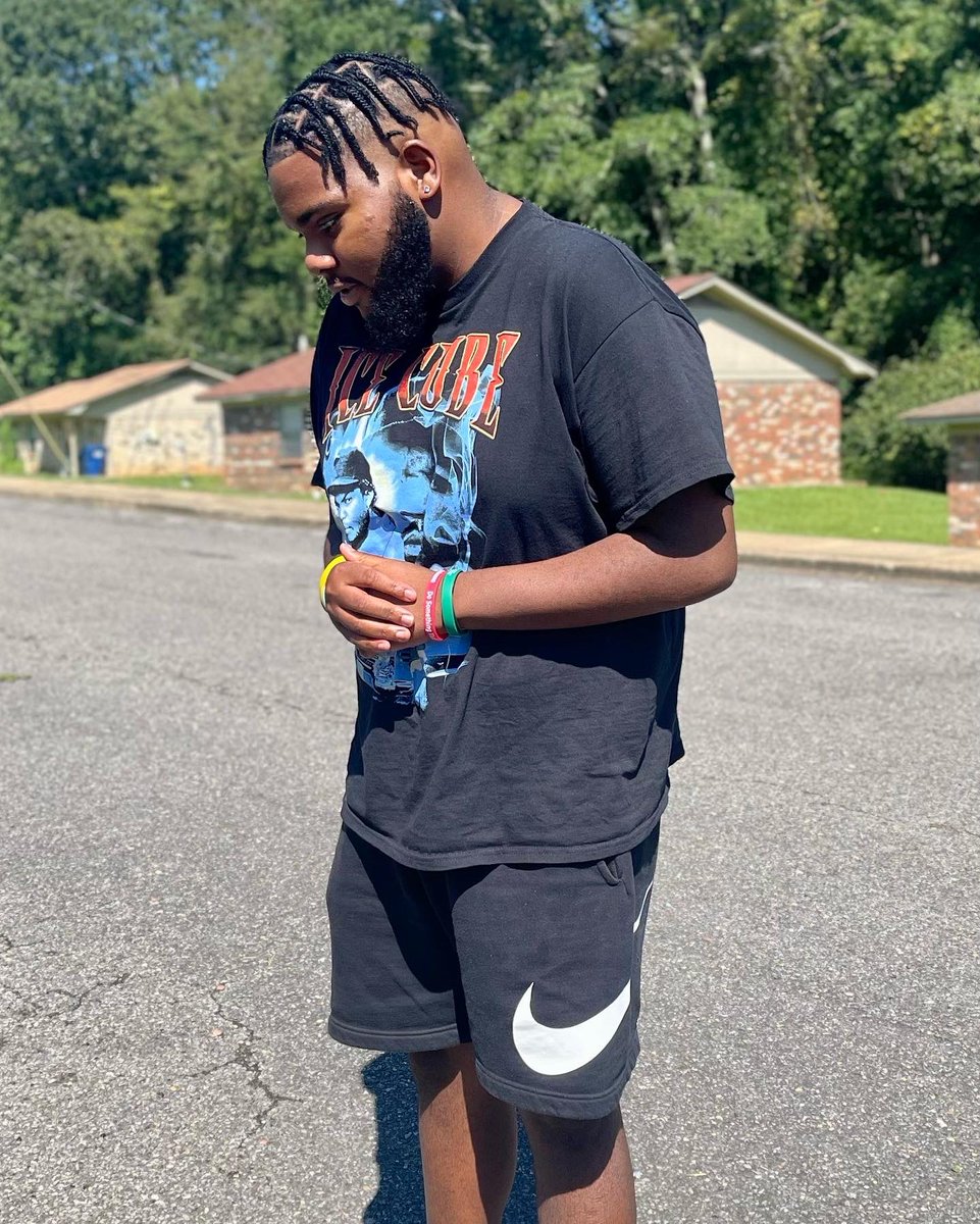 official_jarion's tweet photo. I’m the diamond in the rough https://t.co/cAvqHcAADk