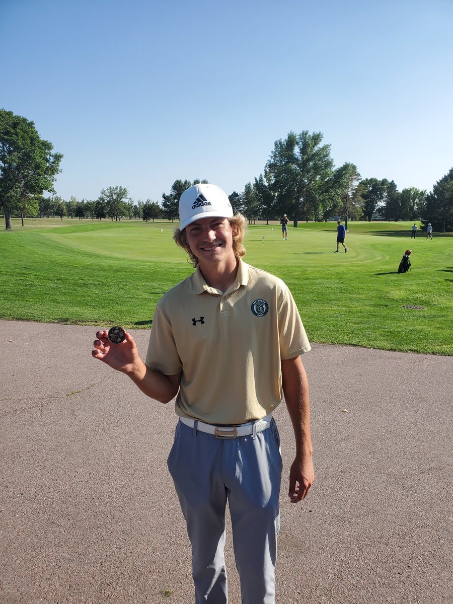 Results from the Mitchell Invite. Our lowest team score with a 309, finishing in 4th place!  Andy Noble with the first round under par in Jefferson history!