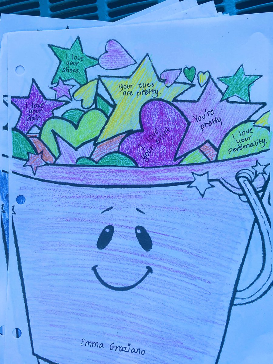MiletiTrish's tweet photo. A βHave you filled a bucket todayβ refresh for the 7th graders at Udall Middle School ! We all need reminders sometimes π₯° @UdallWIPS #WIpride https://t.co/JTHaHy0fPb