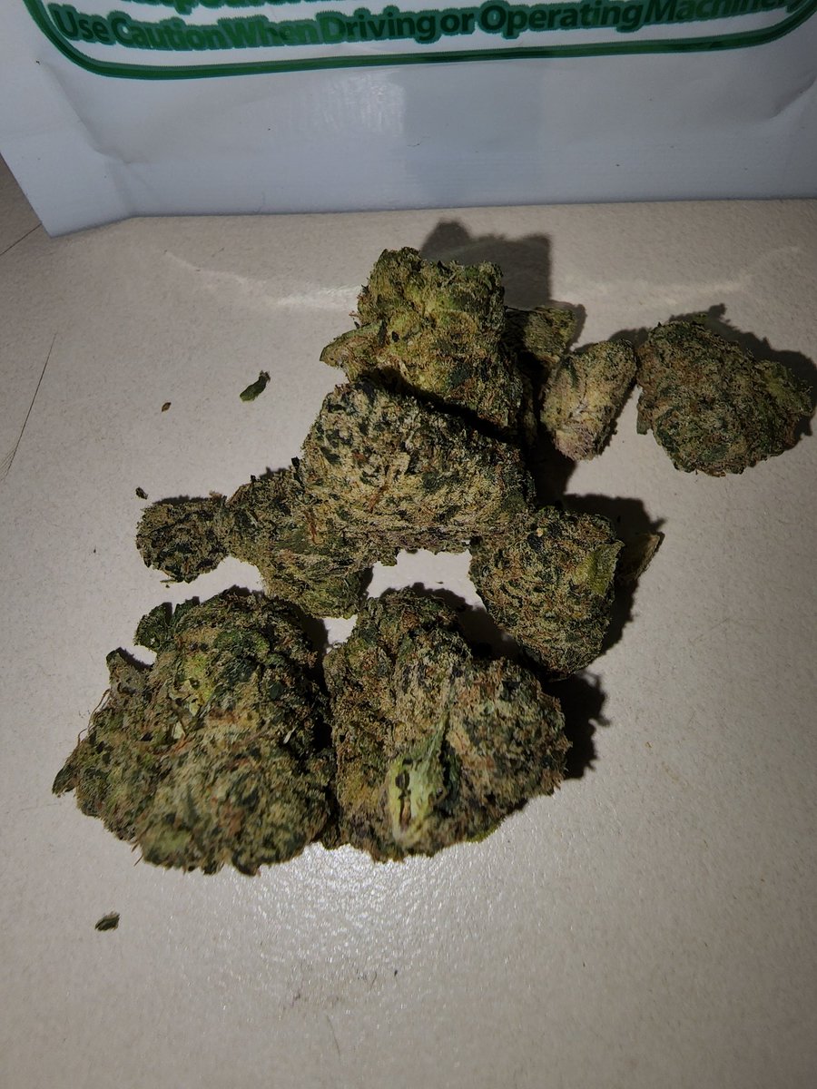S_Realli_II's tweet photo. #AppleGelato #BBLA #proudstoner 😶🌫️😮💨 https://t.co/R5P1fyzEJd