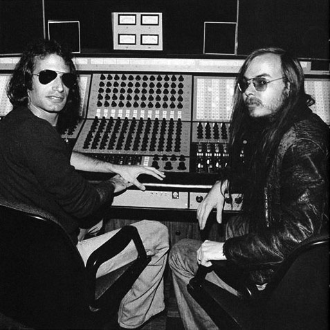 elsotaescala's tweet photo. #bersions
124.- #BillCallahan & #BonniePrinceBilly feat. #BillMacKay "Deacon Blues" (#WalterBecker, #DonaldFagen) #SteelyDan
https://t.co/VXVEIGKlbH https://t.co/NCl5Q2jsGV