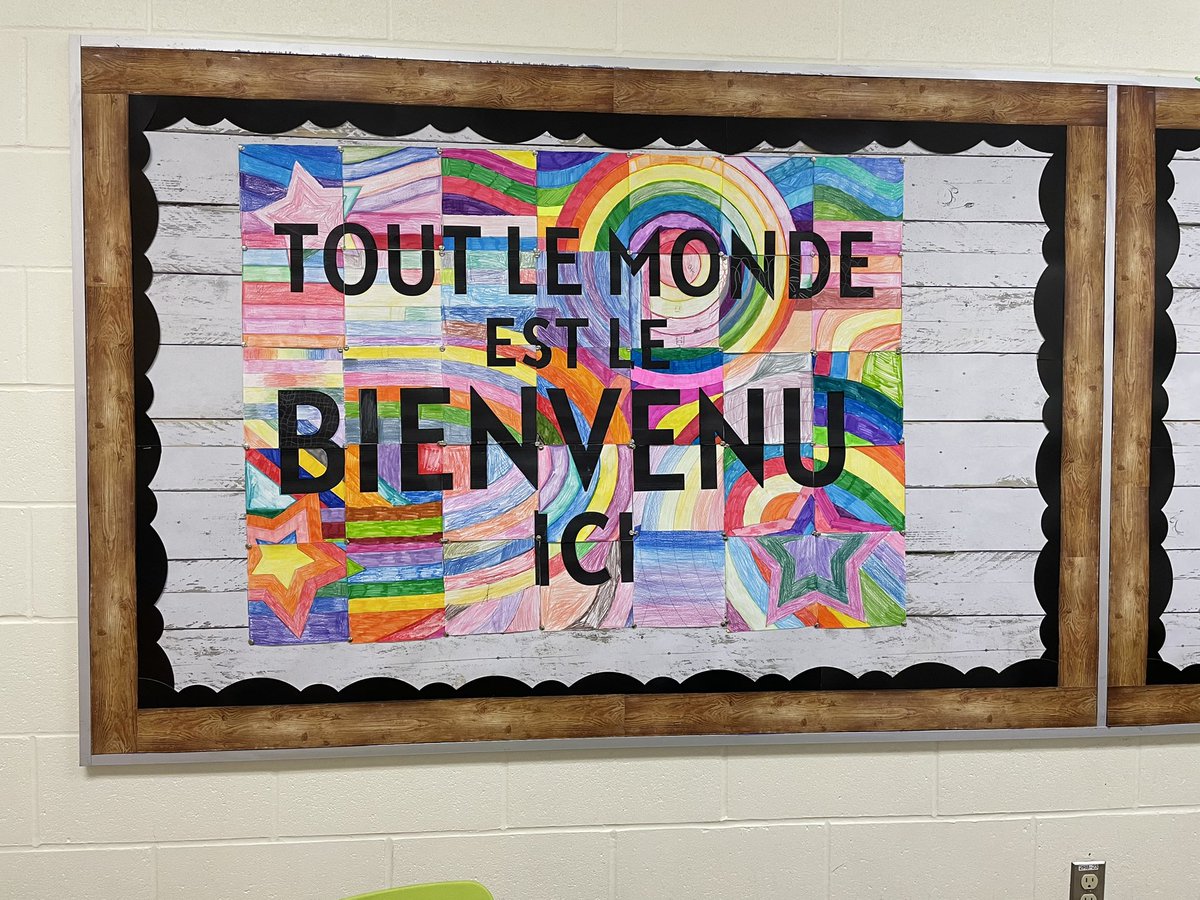 MmeSherret's tweet photo. So happy with how the collaborative poster turned out that the Grade 6s created for my classroom! We’ve had many compliments so far 🌈💕 Fantastique! @JWBoichPS https://t.co/Fy9NzOgnXd