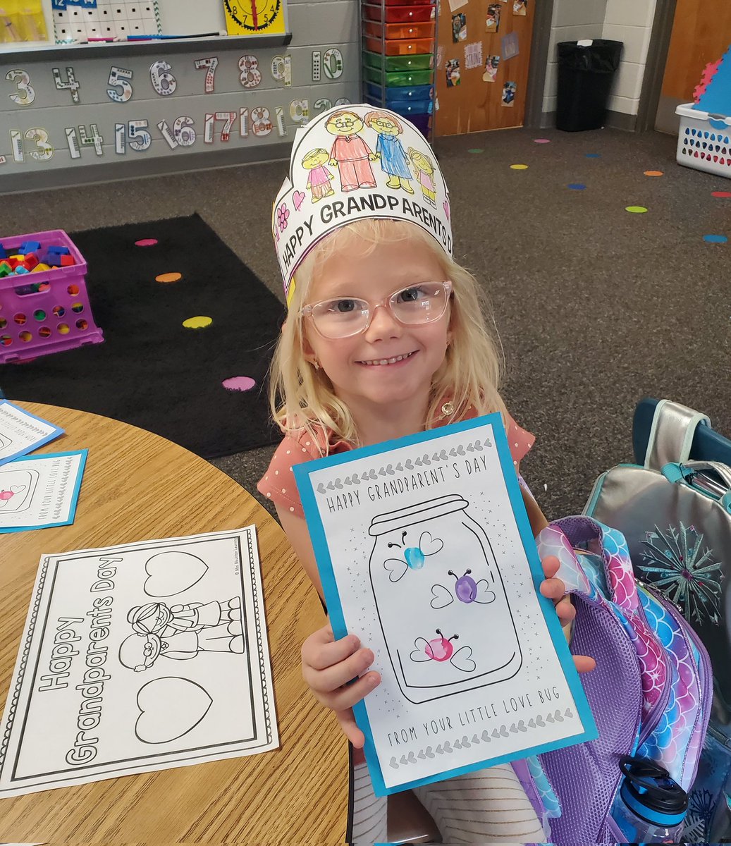 MissDauby's tweet photo. We had a lot of fun showing our grandparents the classroom today! 👨‍👩‍👦💛 #WeAreMG https://t.co/nmPA1dfG9u