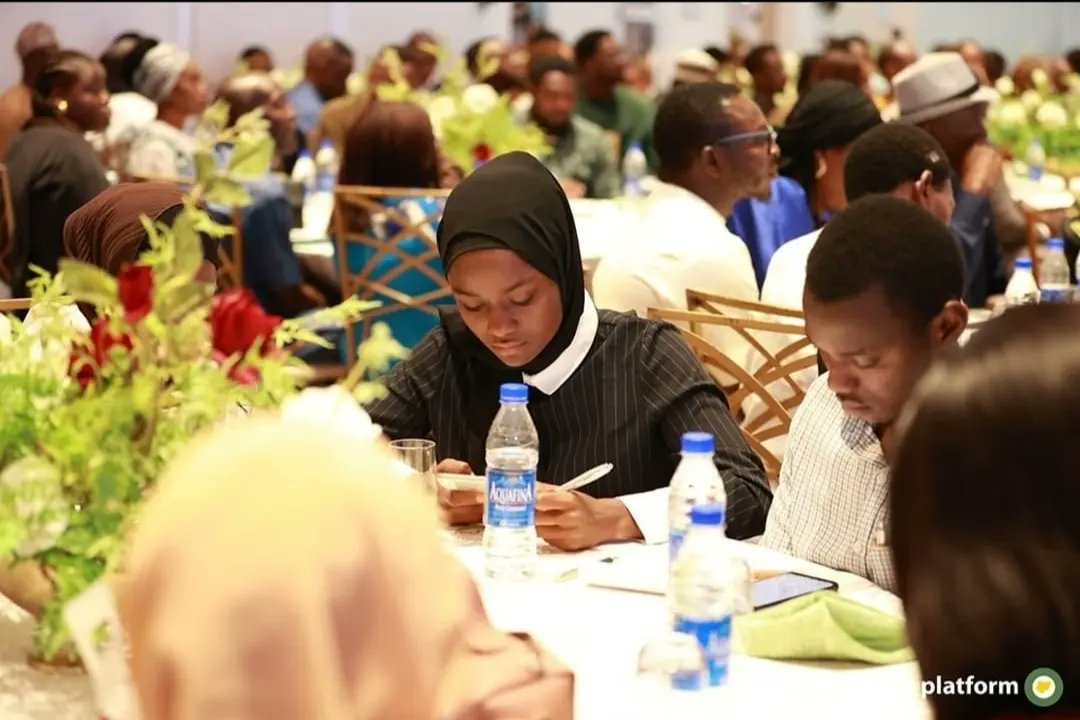 LEAPAfrica's tweet photo. Our debaters are ready to engage the Nigerians at @theplatformng on #theNigeriawewant 

This is the grand finale of the @ng_youthfund Youth Leadership Debate funded by the @macfound and @FordFoundation 

Join us with the link https://t.co/J56ha9jVSV

 #nyff #leapafrica https://t.co/PIQQaGlD0h